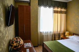 Гостиница RichMan Краснодар Улучшенный двухместный номер с 1 кроватью-2